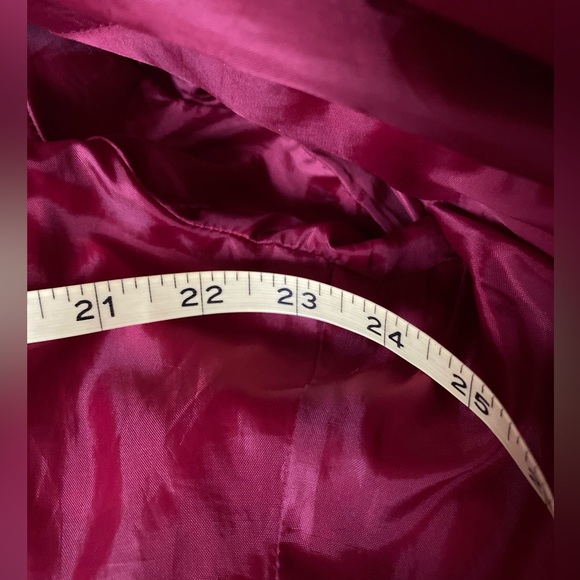 Ruff Hewn puffer feather/down filled coat with hood. Size large. - Picture 12 of 15